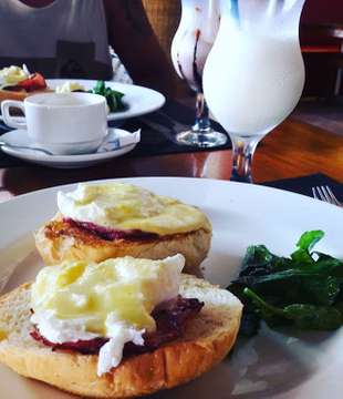 Super Light Breakfast... Egg Benedict & Vanilla Milk Shake 😃
