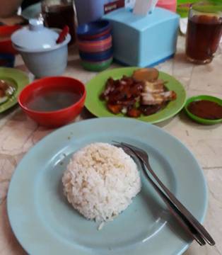 Happy lunch