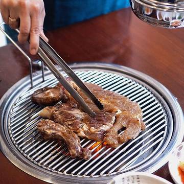 BBQ lovers, come on down!
#seoulbdg #bbqbandung #bbq #koreanfood #kulinerkorea