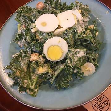 D I E T 💪🏻
Nyummy Salad by Salad Bar Pacific Place🥗 .
#healthyfood #salad #saladplate #makanansehat #diet #makanadiet #instafood #foodie #foodgram #foodpicts #fotomakanan #makanmana #makanapa #foodinspiration #menudiet #cemilansehat