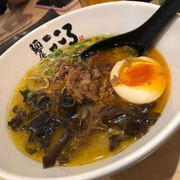 The best ramen 🤗👌👍 you will not eat better ❗️
.
.
#ramen #japan #japanese #thebestramen #omnomnom #tasty #jakarta #food #foodie #foodporn