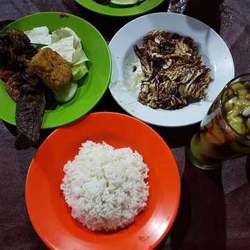 Dinner atawa Sahur...wayah kieu🤣😄😆