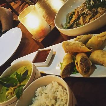 Vegan Thai food tonight at Siam Sally in Ubud.