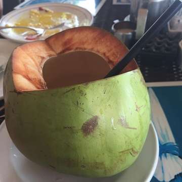 When it’s hot hot hot!
#coconut #youngcoconut #bali #sanur #hot #refreshing