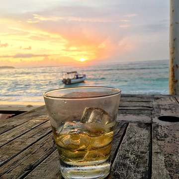 #sunset #whiskey #bourbon #heaven #indonesia #nusalembongan #beach #beachlife