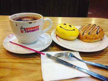 Dunkin' Donuts - photo 3