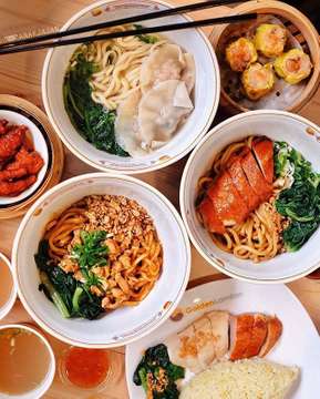 Golden Century - Lamien & Dim Sum Express - photo 9