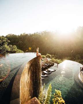 Mornings in Bali ☀️ 📷: @taramichellebrose