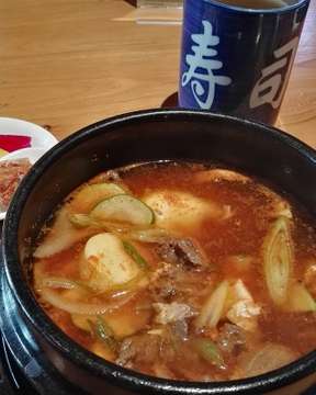 #sundubujjigae cucook dimakan pas dingin2 habis hujan gini
#cupbento #koreancuisine #beefstew #sundubu