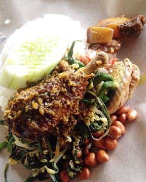 Warung Makan Bu Kadek Wati - photo 6