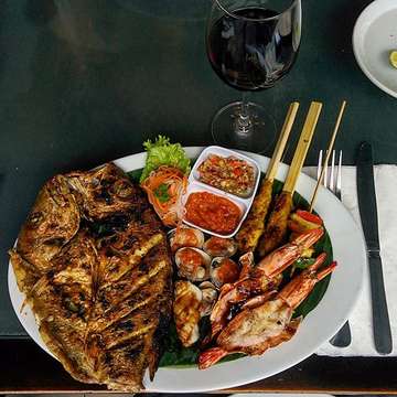 Seafood platter

#balidays #indonesianfood #bali #indonesia #foodtesting