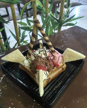 Kaisar Coffee Shop - photo 0