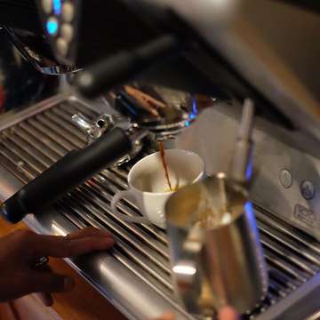 -
Morning coffee ☕️
#tinowarung #coffeetime #food #bbq #thaifusion #balinesefood #ubud #balu