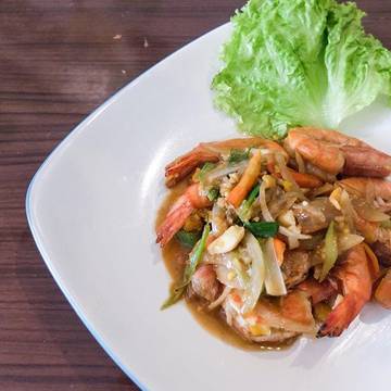 Say yes to... 🍤🙋🏻‍♀️
.
#shrimp #seafood #food #foodporn #foodie #foodblogger #foodgasm #foodlover #restaurant #comingsoon #yummy #potd #grace #gracenathaniel