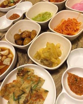 Sidedish
@chunggiwa_resto .
.
#postmakan #chunggiwa #koreanfood