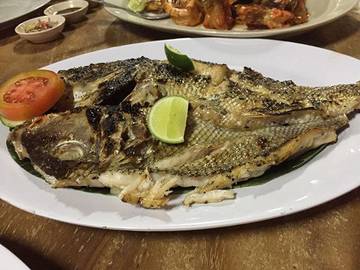 Our dinner tonight seafood🇮🇩