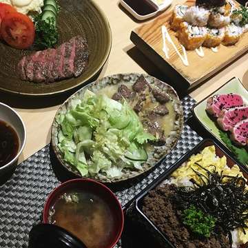 Happy Valentine's Day 😘
One of my favorite Japanese resto @matsurijiro .
.
#foodporn #foodie #matsurijirobdg  #foodbandung