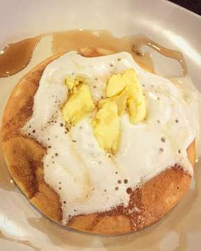 Little princess nginep, mami papinya nge-date 💑
...
#dating #satnite #ropangnutella #maplesyruppancakes #happytummy #happyme #nodiet #enjoylife #foodlover #foodaddict #instafood