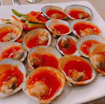 Bali肥仔之旅之日日食海鮮😋😋😃😃🐷🐷🐷🐷 #balitrip #day3 #holiday #bbq #seafood #lobster #satay #clam #bali #seminyak