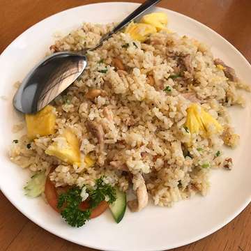 Lunch time with kesayangan#thaipalacebdg#dago