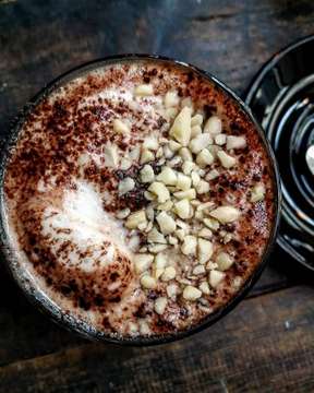 Delicious chocolate shot at @javaloungeuk #vegan #hotchocolate #nuts #prettylooking #birmingham #coffeeshop #coffeetime #sunnyday #break
