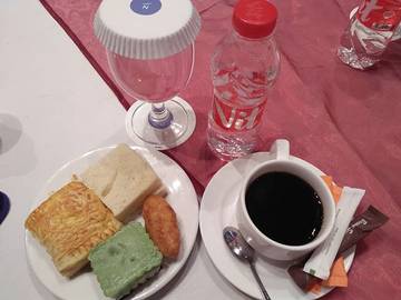 Selamat sarapan,coffe break pertama sekolah S1 Jafra JDT bandung. 
#salam5000
#salamsukses
#jafrabisnisku 
#Jafrakosmetikinternasional