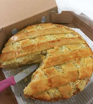 Cheese apple pie #applepie #pie #cheese #desert #baking #pastry #instayum #instagood #instafood #foodporn #foodart #foodie #foodaddict