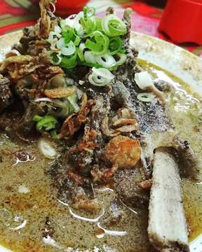 Sop Konro Saudara, Makassar 
#sopkonro #sopkonrosaudara #konro #khasmakassar #kulinermakassar #kulinernusantara #kamerahp #xiaomi #redmi4x