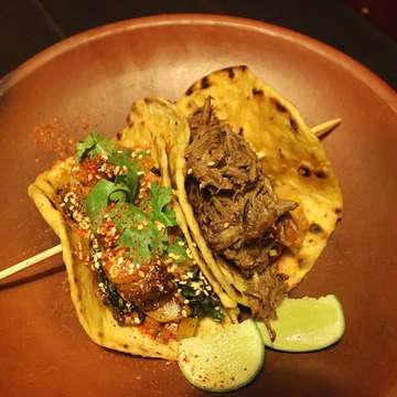 Its taco time
•
One Taco for 40K ++
Three Taco for 100K ++
•
The O.G Taco with tortilla or the famous Nori Taco
Prawn, lamb or pork belly
•
Doors open at 5pm
•
#laramonaubud #getdrunkonourfood #laramonster #taco #tuesday
#ubud #bali #restaurant #bar #speakeasy #dinner #dining #foodie #food #foodgasm #drinks #cocktail #ubudescape #holeinthewall #ubudsecret #ubudhood #BaliLocal #thebaliguideline #thebalibible #balilife #placetogo #thebaliadvisor #ubudnowandthen #beautifulcuisines