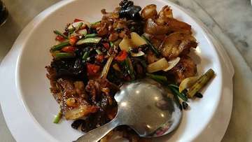 Szechuan cuisine @ Lac Mei Che Huo Kuo 
#lacmeichehuokou #lacmeicheresto #szechuancuisine #szechuan #manggabesarculinary #jktfoodbang #jktfooddestination