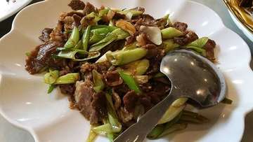 Szechuan cuisine @ Lac Mei Che Huo Kuo 
#lacmeichehuokou #lacmeicheresto #szechuancuisine #szechuan #manggabesarculinary #jktfoodbang #jktfooddestination