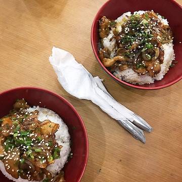 Rice bowl 🍛
.
.
.
.
.
#sachiechef #sachieblogger #blogger #foodblogger #sachiechef #foodism #foodie #foodporn #delicious #culinary #travelling #hospitality #instafood #instapict #foodgasm #foodexperiences #foodshares #foodplaces #foodlover #foodtrip #foodgram #foodpic #foodhub #food #awesome #yummy #coffeeaddicted #foodhunting