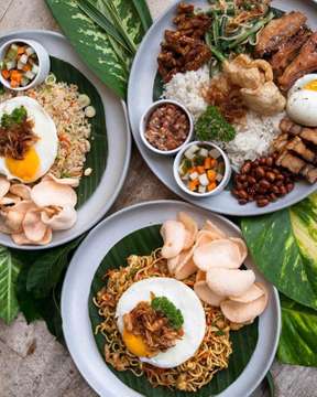 Today we offer you to try best Indonesian dishes
- NASI goreng
- NASI campur
- MIE goreng

What do you choose?😉