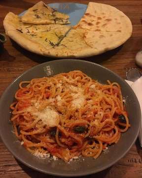 Best Pasta And Pizza In Town @mammamia_bali👌🏼😎 #enjoy #some #good #italian #food #last #night }sipjohn