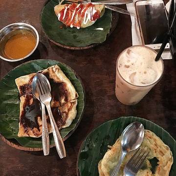The best canai congs! 💕😅
.
.
.
.
.
#sachiechef #sachieblogger #blogger #foodblogger #sachiechef #foodism #foodie #foodporn #delicious #culinary #travelling #hospitality #instafood #instapict #foodgasm #foodexperiences #foodshares #foodplaces #foodlover #foodtrip #foodgram #foodpic #foodhub #food #awesome #yummy #coffeeaddicted #foodhunting