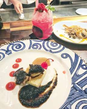 Foie Gras teppanyaki at its best #dinnernight#teppanyaki 😍💕