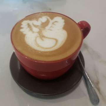 Saatnya ngopi
.
.
.
.
Hot Cappuccino 
Avocado float Affogato
.
.
.
.
#cullinaryvaganza #thejosephjourneyride #coffeetime #coffeemania #cappucino #latteart #avocado #affogato #foodmania #indonesianfoody #indonesianrecipe #indonesiancuisine