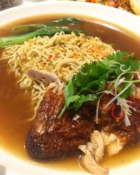 Spicy Noodle Roasted Chicken plus Malacca Kopi Susu 😘