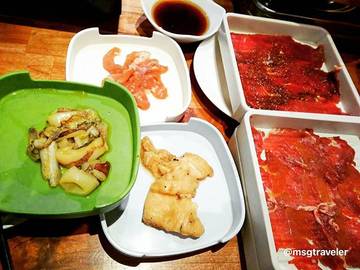 Sanghai Bowl. Lenmarc Mall. Surabaya
@shanghaibowl

Price:  IDR 138.8K++ per head.

#asian #chinese №ayce #buffet #steamboat #yakiniku #beef #seafood #squid #fish #friedrice #lenmarc #mall #bukitdarmoboulevard #surabaya #barat #surabayaculinary #surabayafoodies #kulinersurabaya #foodies #foodblogger #foodpic #foodtraveler #foodjourney #foodism #instafood #gourmettraveler #msgtraveler