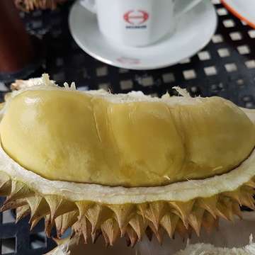 Masih ada .....tp sdh sedikit
Msh edisi durian lokal Bali asal dusun Gelunggang-Mundeh Kangin ( Tabanan - Bali )
#durian #kingoffruit #durianlover #durianlokal #tropicalfruit #exotıcfruits #organicfood #organicfruit #fruitporn #instafruits #gelunggang #mundehkangin #tabanan #bali