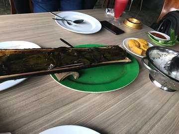 Ikan bakar bambu haur (ikan patin)