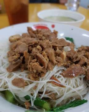 Bihun ayam 😍😍 #favorite #foodsm #foodie #chinesefood #akoen #instamoment #instafood #like4like