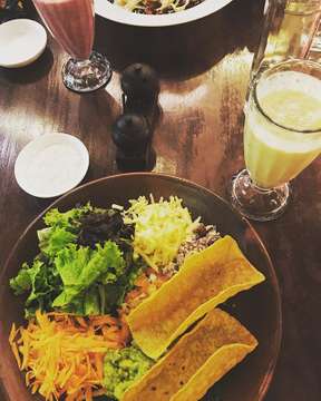Real Balinese food 💁🏼‍♀️ #vegetarian #tacos #balibuda