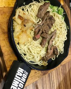 Cobain menu di @hajimeramenhouse - Little Tokyo @pakuwonmallsby. Ramennya enak, and harganya sangat bersahabat 👍🏻
Swipe for more food pics ya! •
•
#foodie #kuliner #surabayakuliner #surabaya #indonesia #yummy #foodie #food #nom #nomnom #foodgasm #foodporn #ceceendutmakan #qotd #quote #quoteoftheday #quotes #eatquotes #ceceendutmakan #pakuwonmall #theoriginhajime #hajimeramen #ramen #japanesefood #japanesenoodles