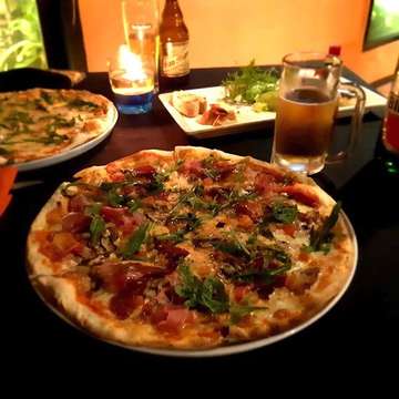 #pizza #larucola #surabaya #sby #🍕