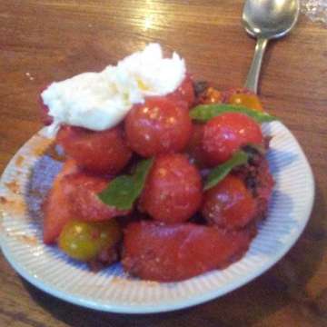 Tomato salad
#jamieoliver #bali