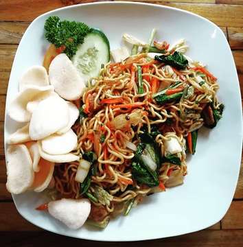 #nasigoreng #indonesian #food #foodlover #едапутешественника #travelfood #balinesefood