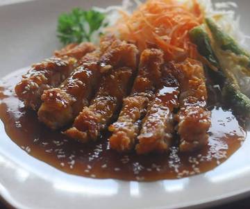 " CHICKEN-TERIYAKI "
grilled chicken w/ teriyaki sauce