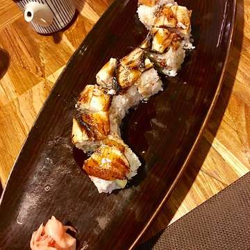 Delicious food with good company #kayurestocontemporaryjapanese #makan #sashimi #japan #wonderfulindonesia