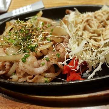 2nd visit... still amazing...❤
#rayjin #rayjinbali #seminyak #seminyakbali 
#japaneserestaurant #japanese #foodporn